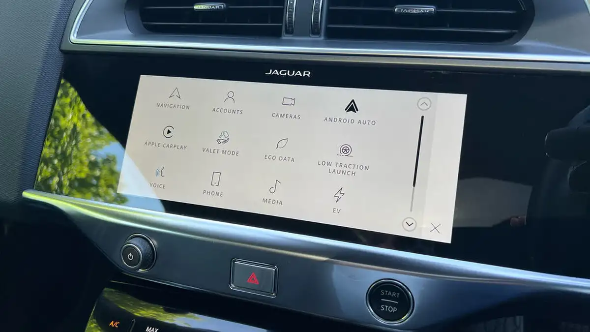2024-jaguar-i-pace-ev400-r-dynamic-hse-black-big-23
