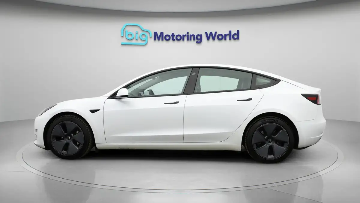 2021-tesla-model-3-e-long-range-awd-big-3