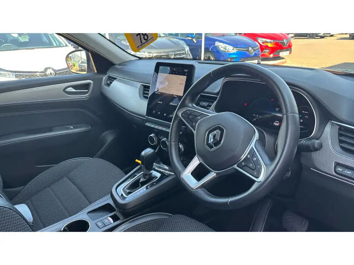 2023-renault-arkana-16-techno-big-10