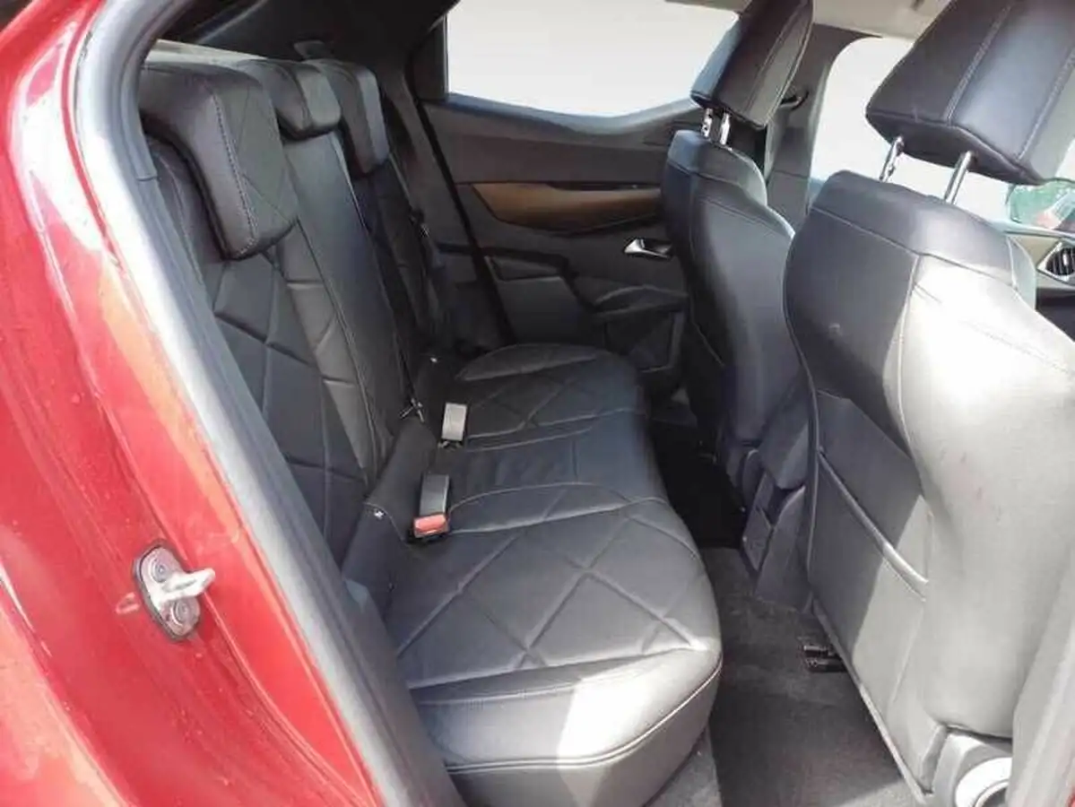 2019-ds-ds-3-crossback-12-puretech-prestige-155ps-eat8-big-5