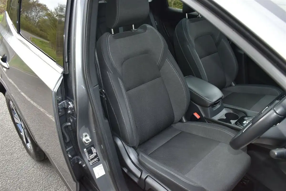 2021-nissan-qashqai-13-dig-t-n-connecta-140ps-big-9