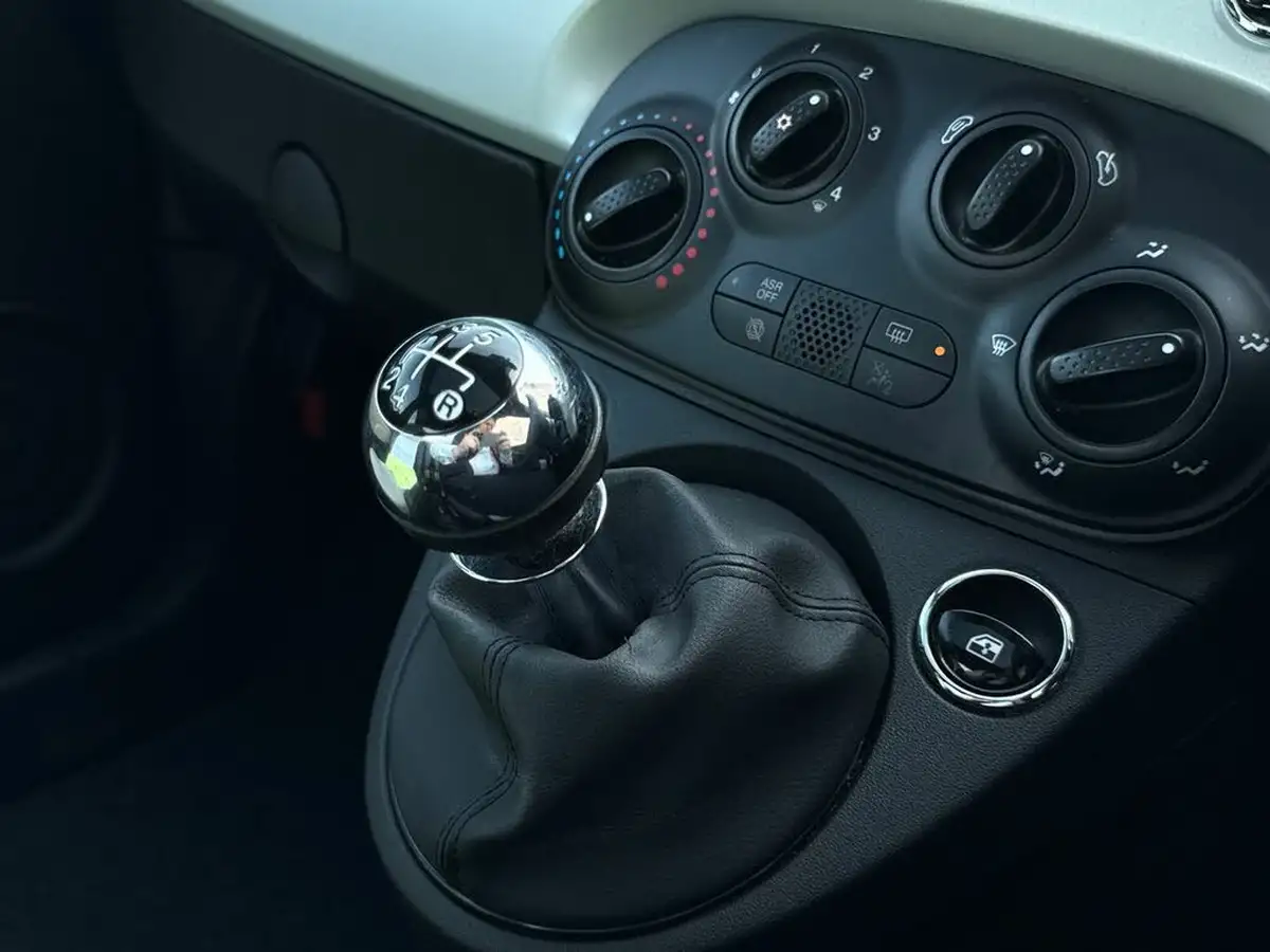 2019-fiat-500-12-star-big-25