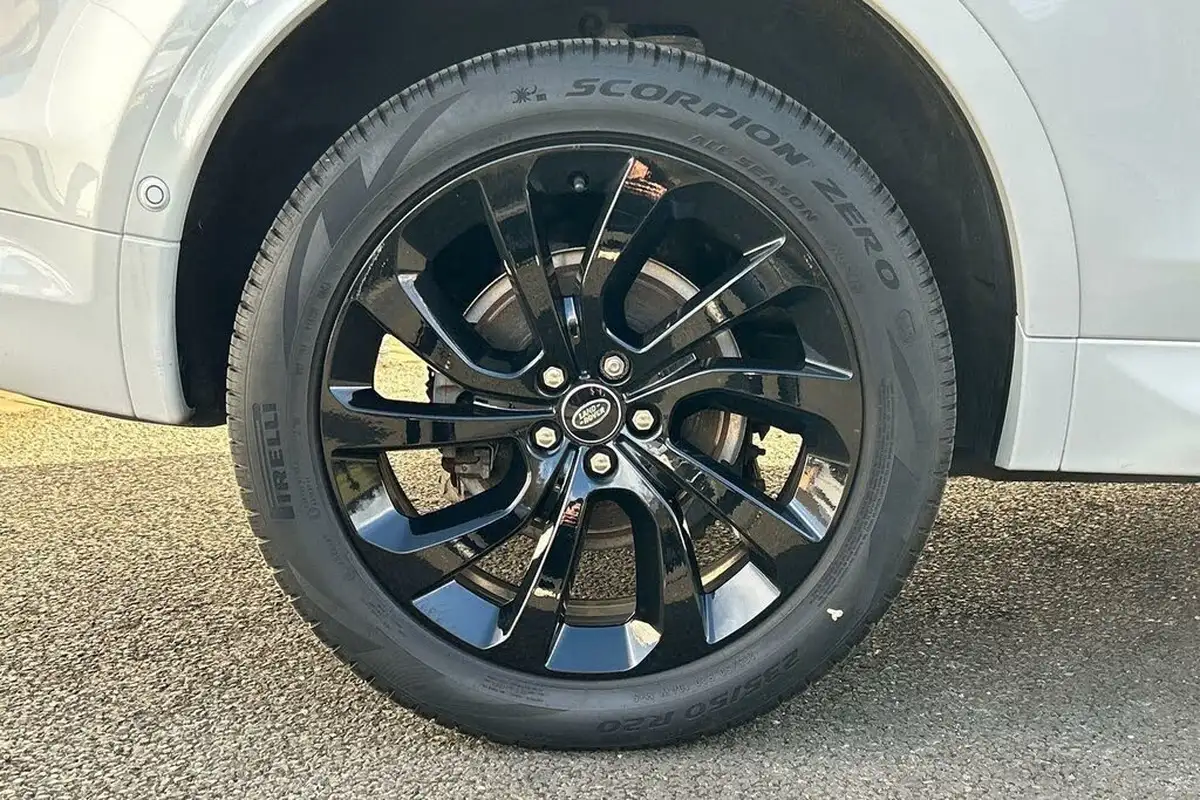 2021-land-rover-discovery-sport-20-d200-r-dynamic-hse-big-44