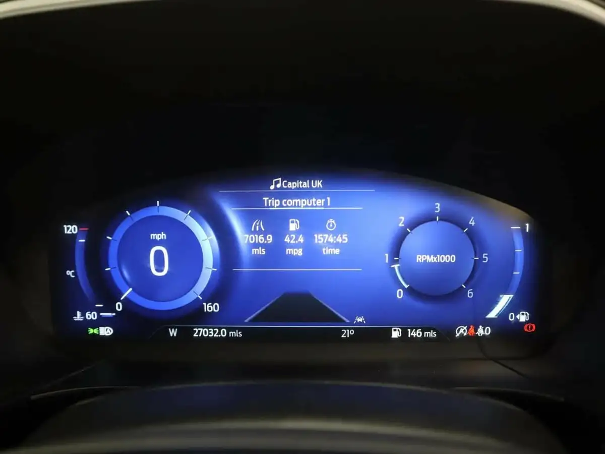 2022-ford-kuga-15-st-line-x-edition-big-18