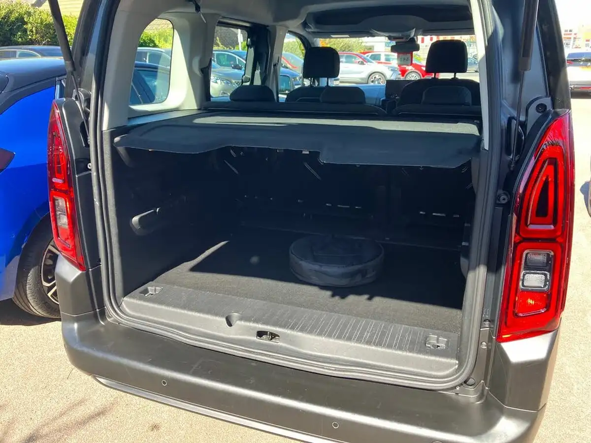 2024-citroen-berlingo-e-plus-m-size-big-22