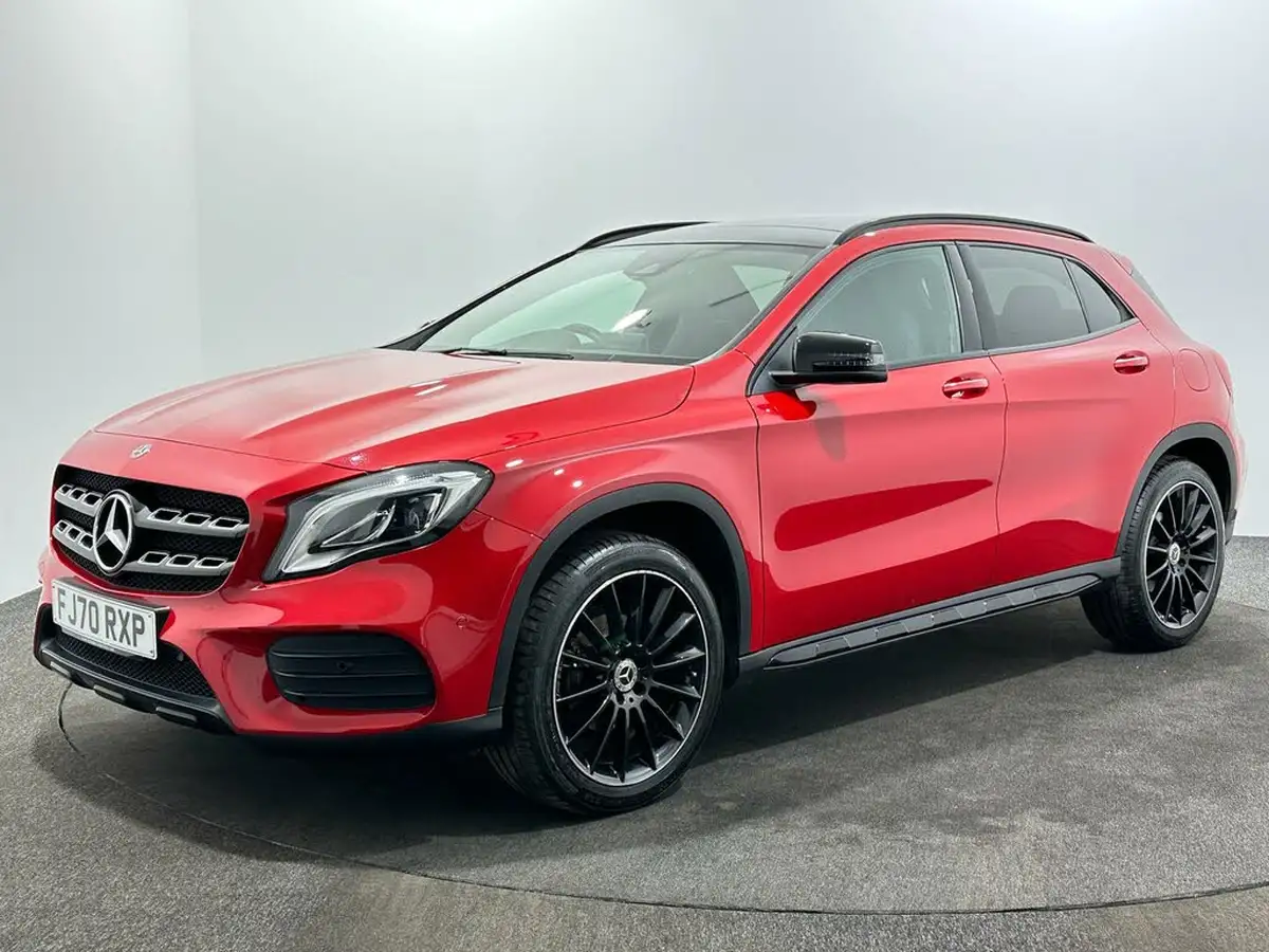 2020-mercedes-benz-gla-class-16-gla-200-amg-line-edition-plus-7g-dct-big-3