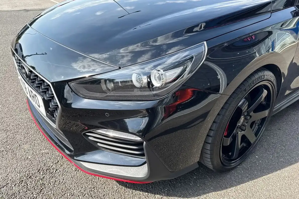 2018-hyundai-i30-n-20-t-gdi-n-performance-big-25