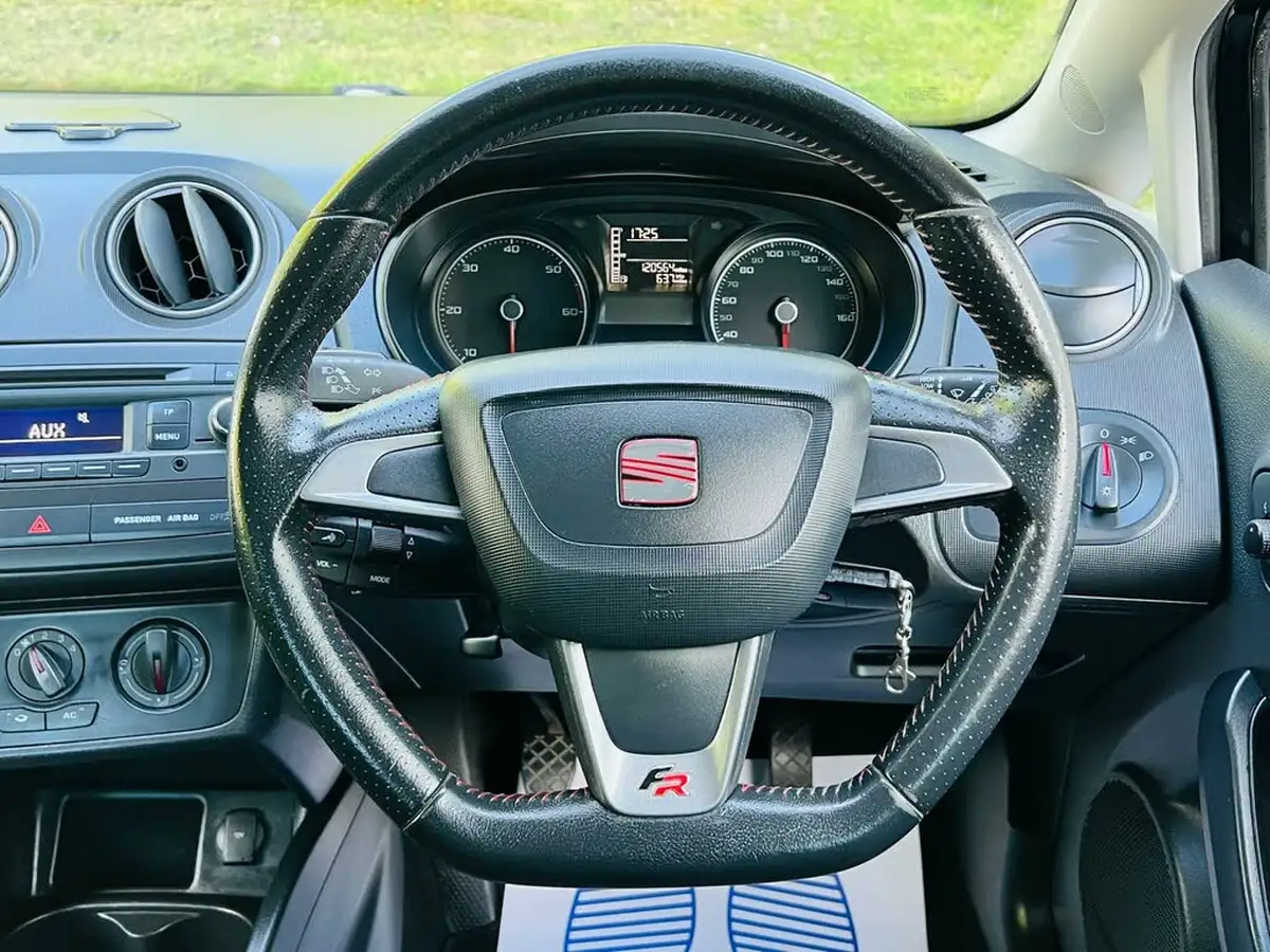 2013-seat-ibiza-16td-fr-105-cr-hatchback-5d-big-55