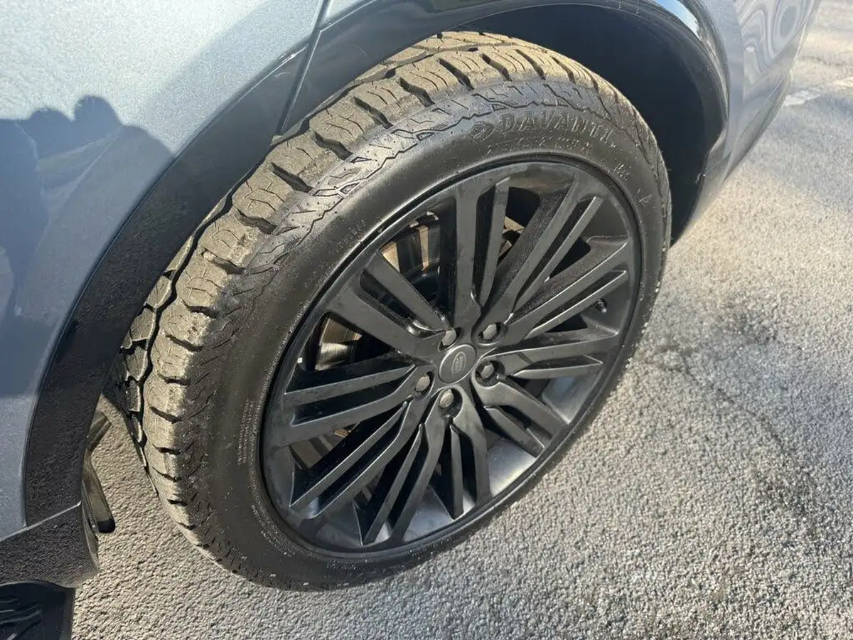 2018-land-rover-discovery-30-sd-v6-hse-luxury-big-42