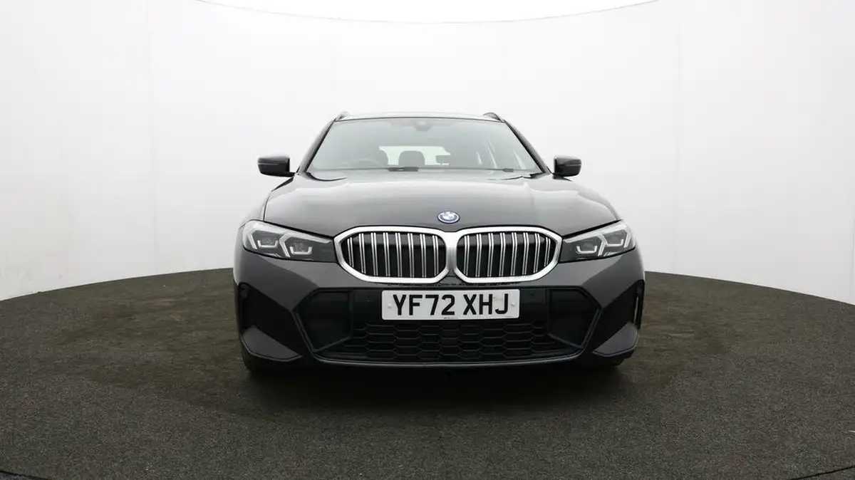 2022-bmw-3-series-20-330e-m-sport-touring-5d-big-50