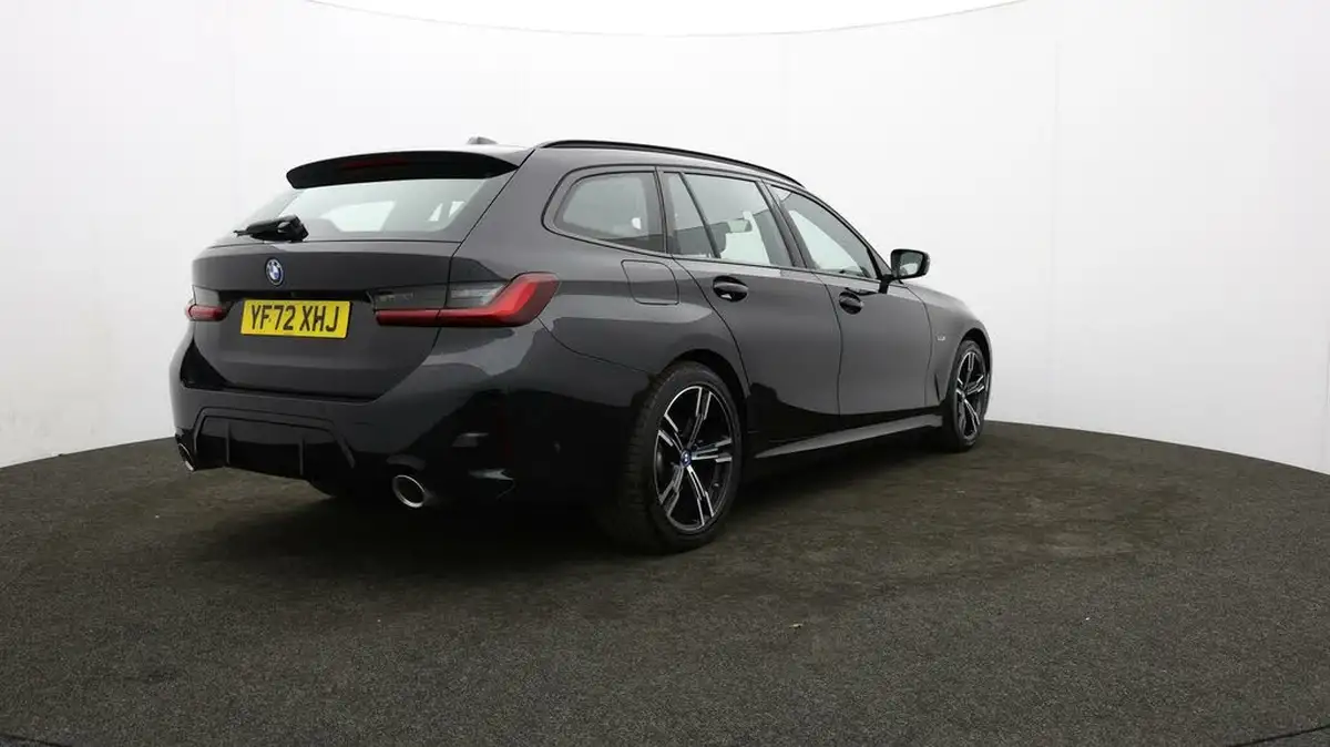 2022-bmw-3-series-20-330e-m-sport-touring-5d-big-74