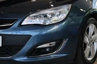 2013-vauxhall-astra-20td-sri-ss-estate-small-67