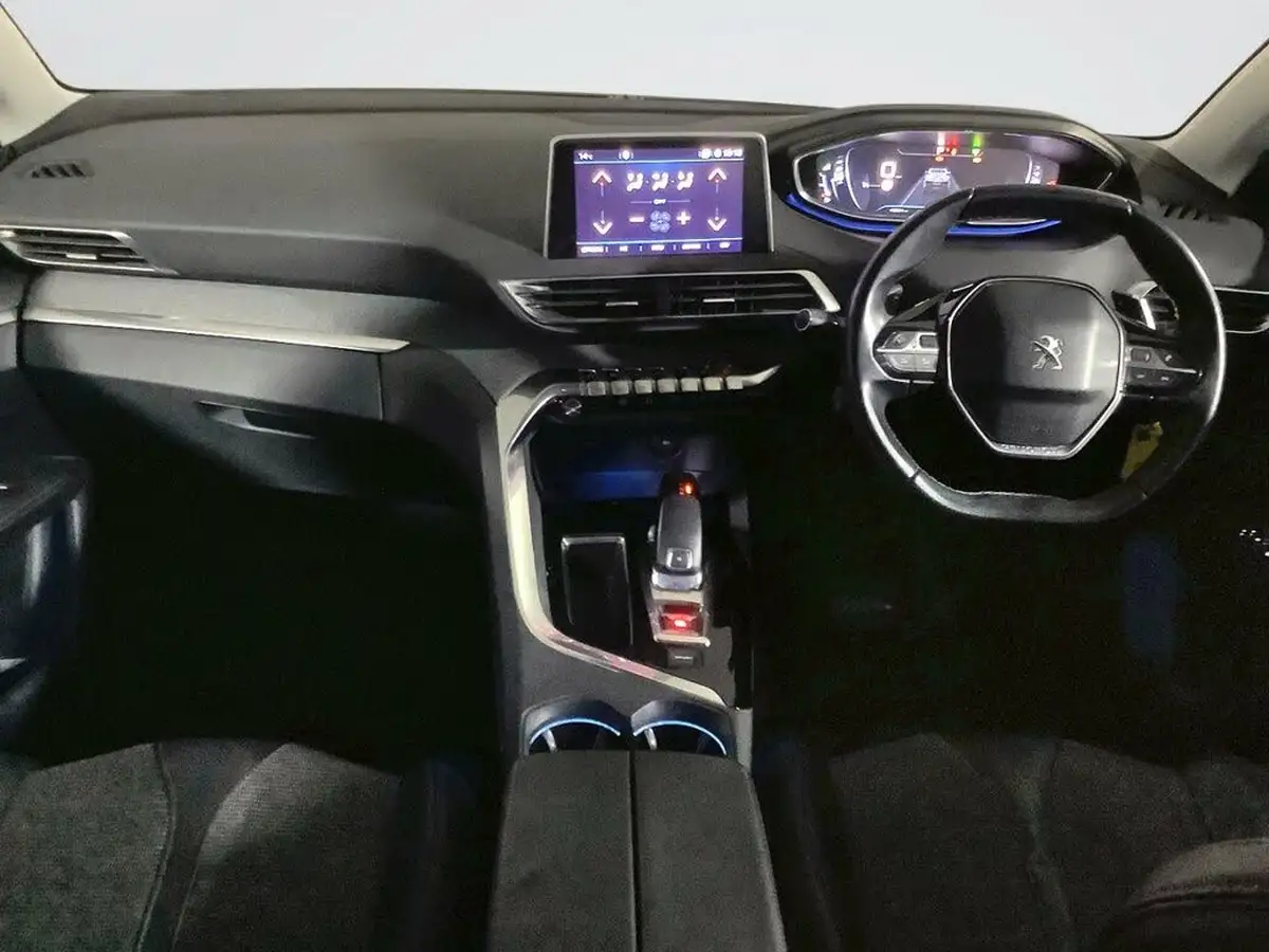 2018-peugeot-3008-suv-12-puretech-allure-eat6-big-2