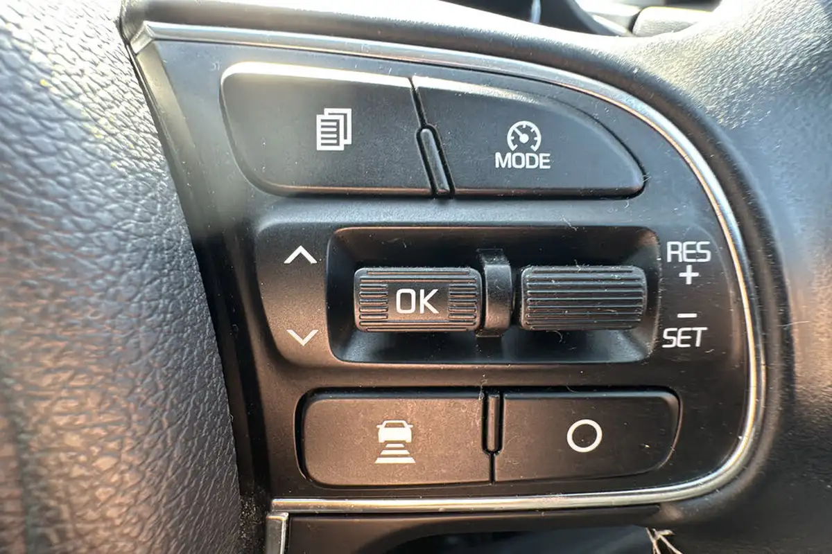 2020-kia-e-niro-ev-4-big-30