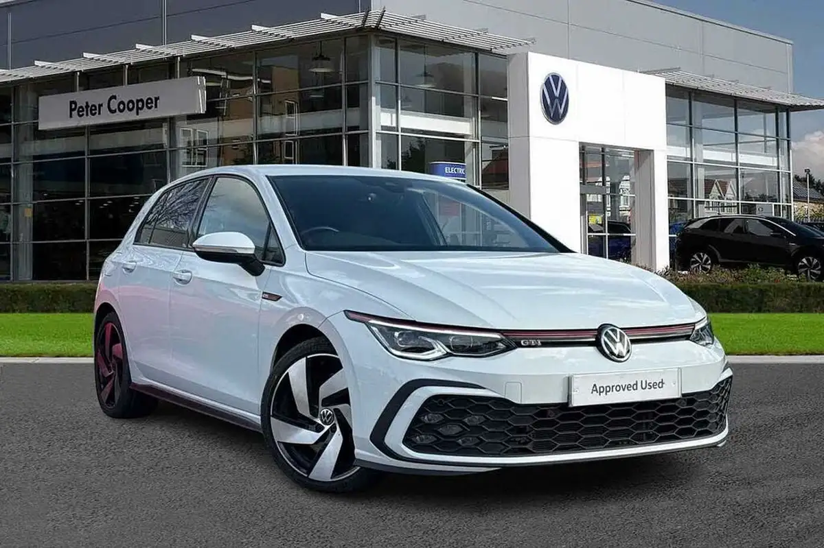 2021-volkswagen-golf-20-tsi-gti-big-0