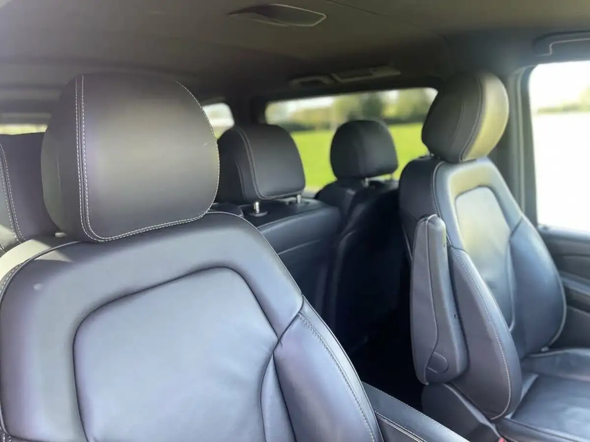 2019-mercedes-benz-v-class-20d-v220d-sport-extra-long-big-17