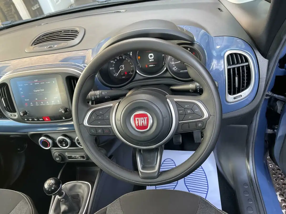 2018-fiat-500l-14-mirror-big-33