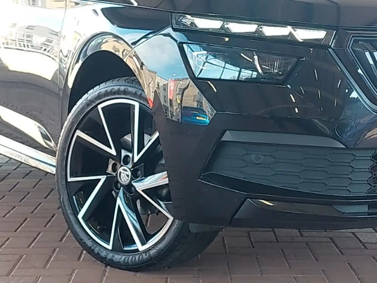 2020-skoda-kamiq-15-tsi-monte-carlo-dsg-big-8