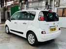 2012-citroen-c3-picasso-16-exclusive-egs6-small-7