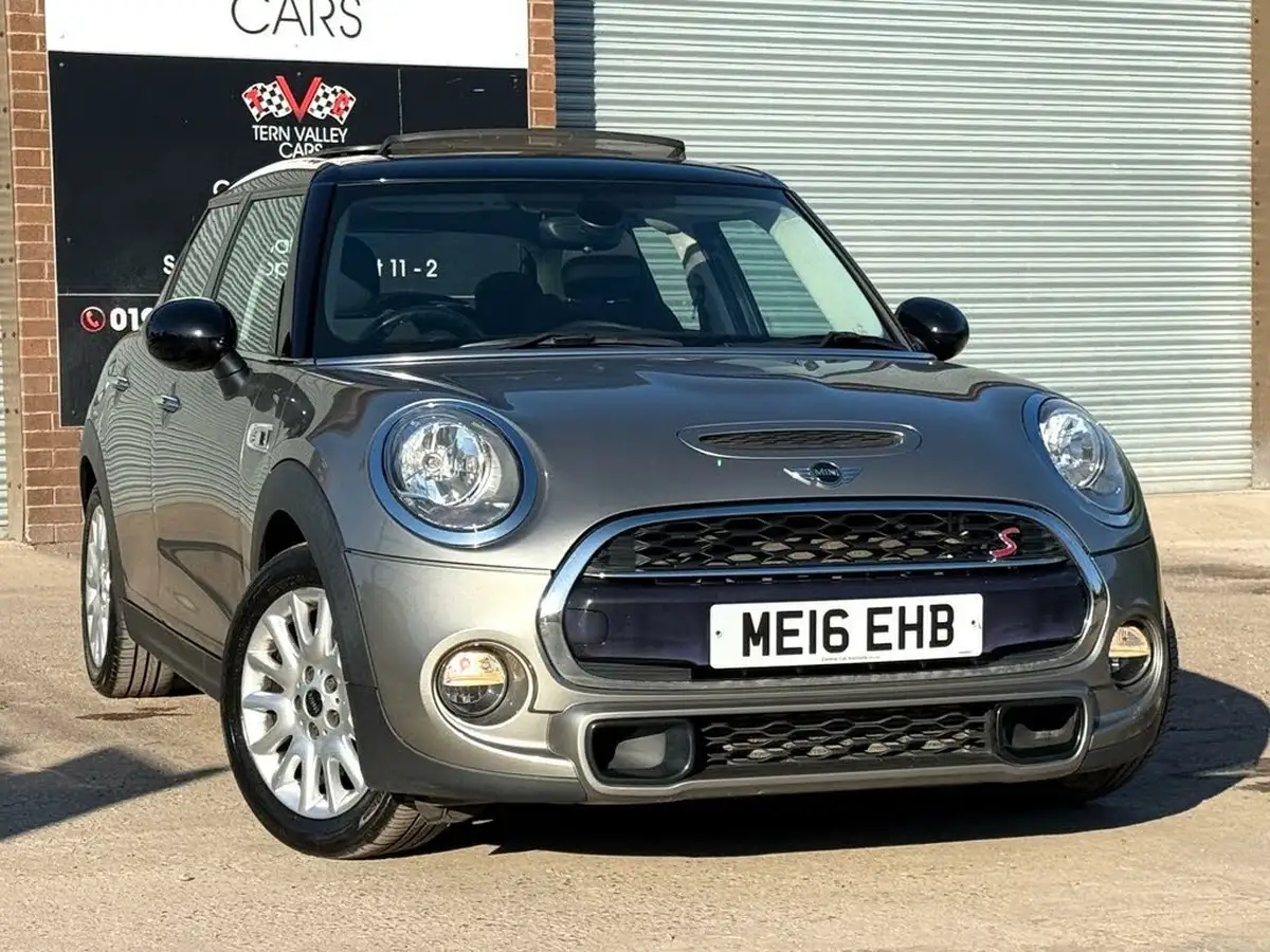 2016-mini-cooper-20-cooper-s-ss-hatchback-5d-big-4