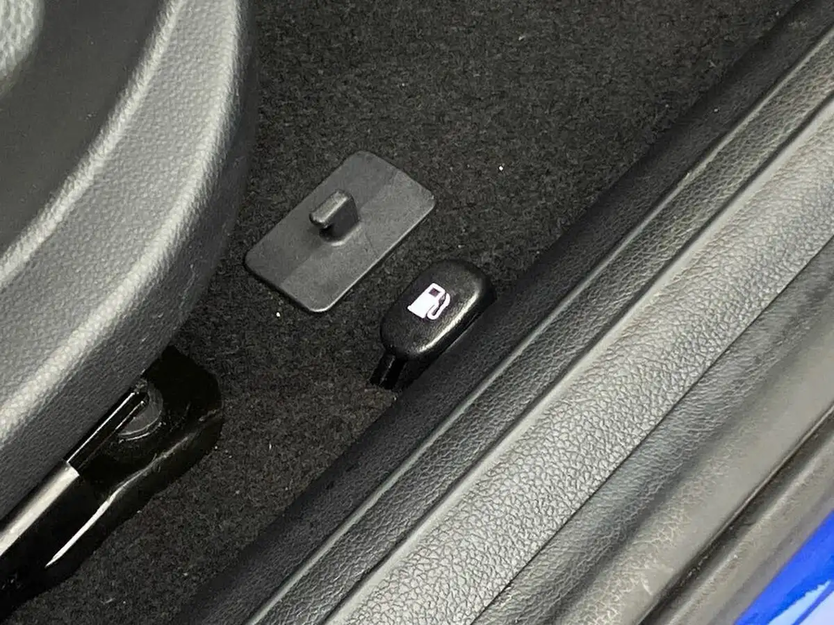 2022-hyundai-bayon-10-t-gdi-se-connect-dct-big-30