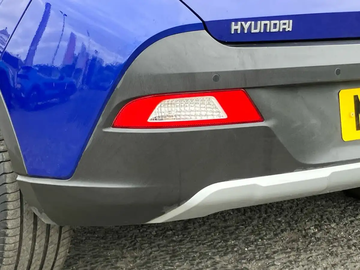 2022-hyundai-bayon-10-t-gdi-se-connect-dct-big-54