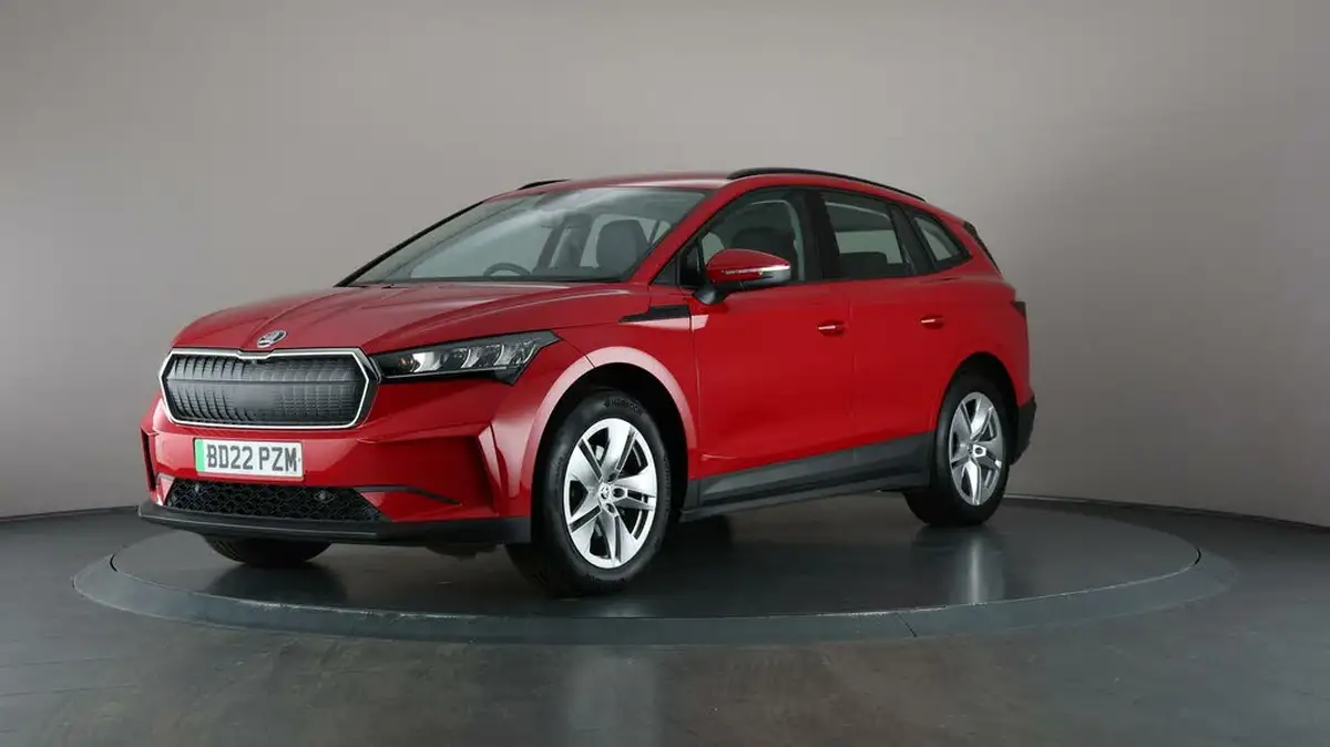 2022-skoda-enyaq-e-60-big-44