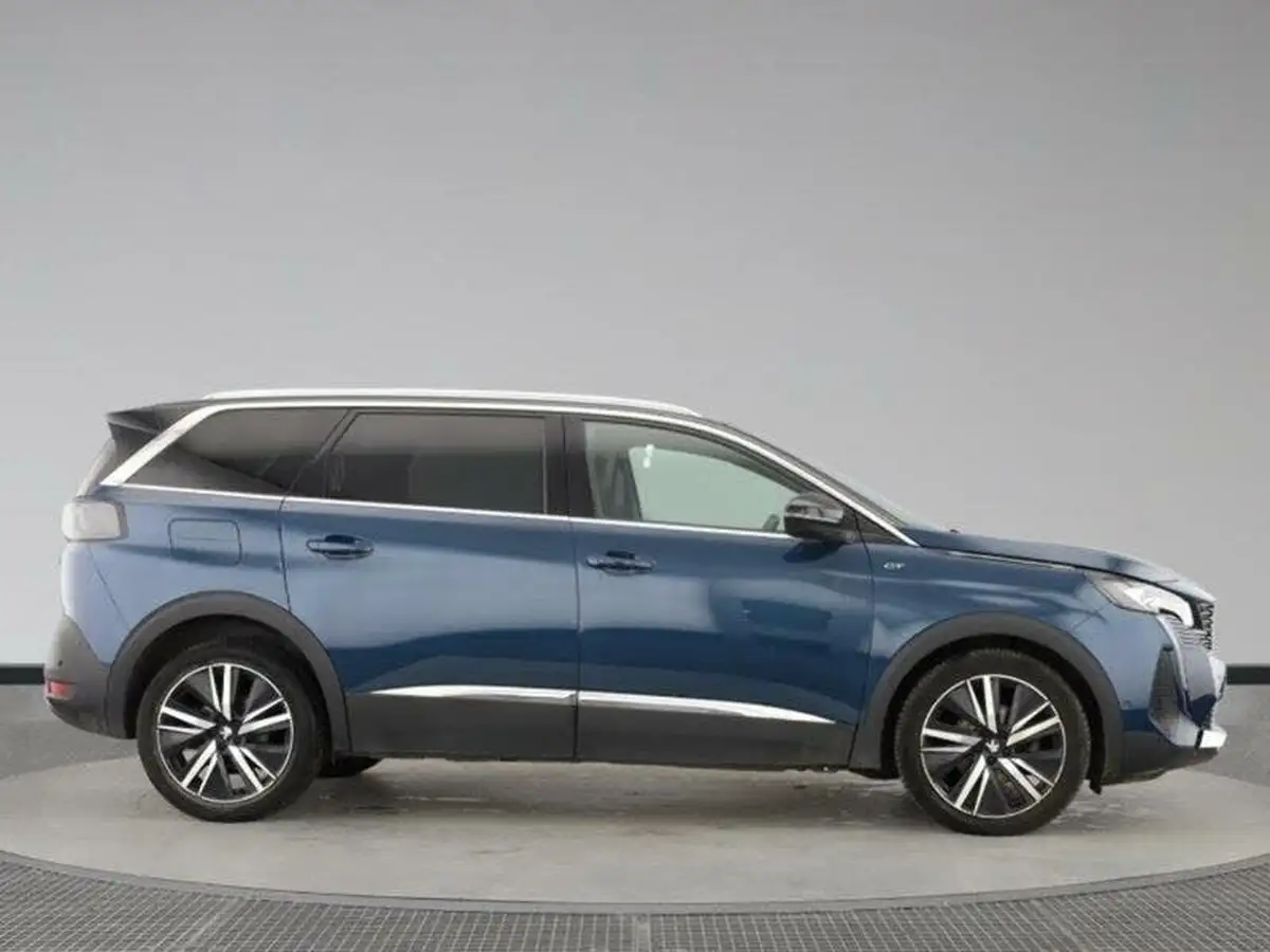 2022-peugeot-5008-suv-12-puretech-gt-premium-big-4