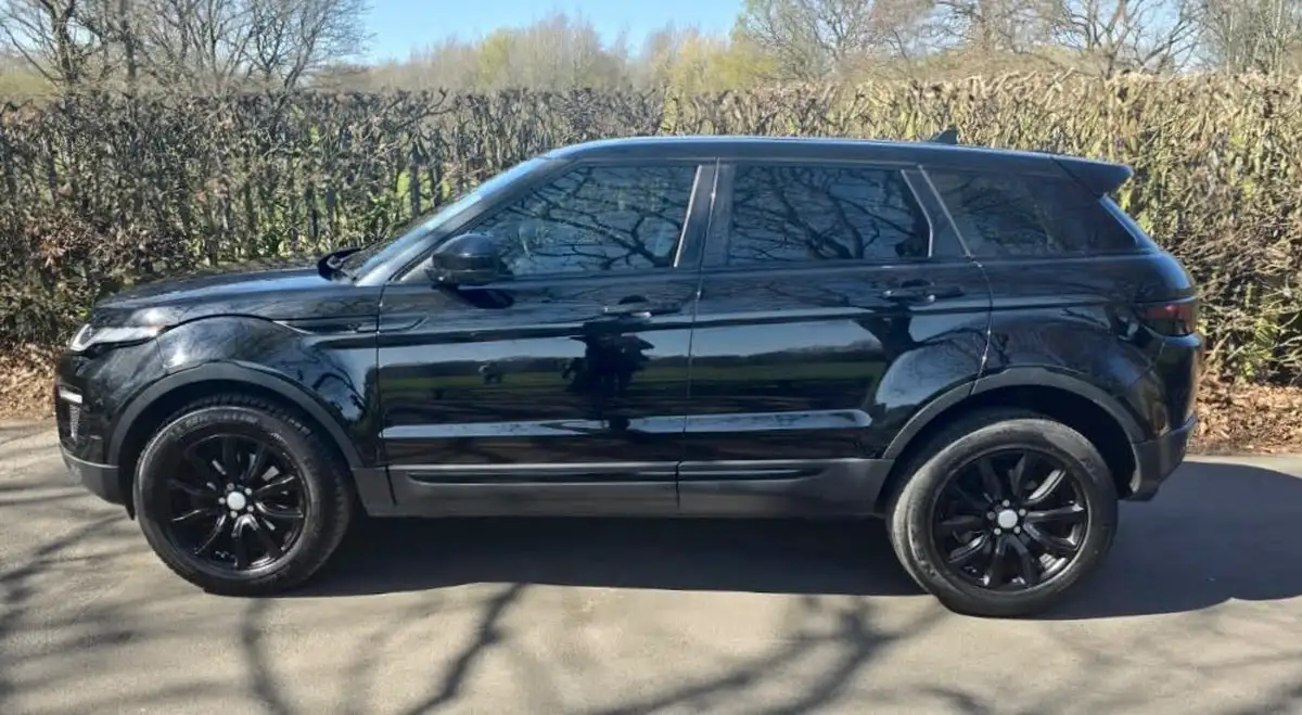 2016-land-rover-range-rover-evoque-20td4-se-tech-ss-hatchback-5d-big-14
