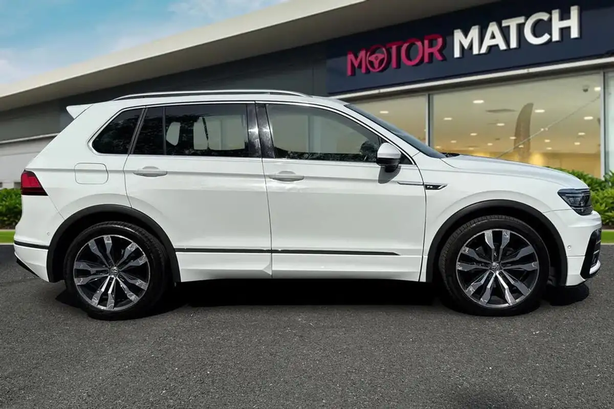 2020-volkswagen-tiguan-20tdi-r-line-tech-150ps-dsg-big-2