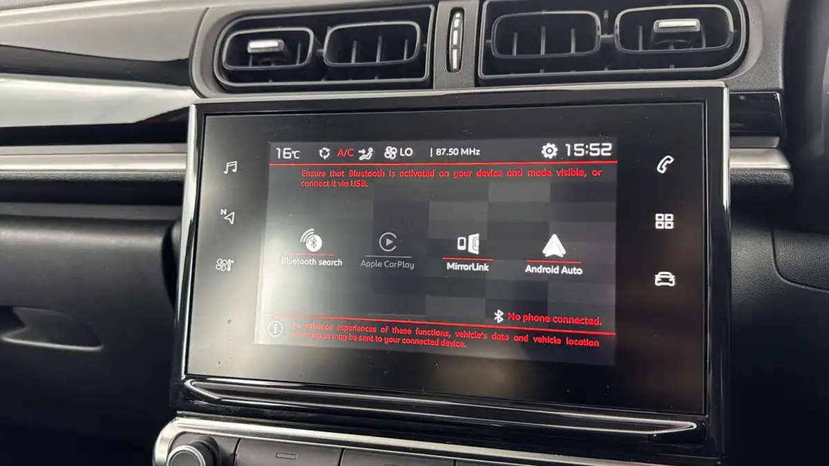 2021-citroen-c3-12-puretech-shine-83ps-big-17