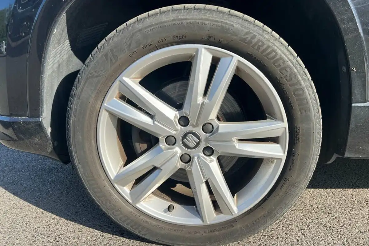 2018-seat-ateca-20-tsi-fr-big-33