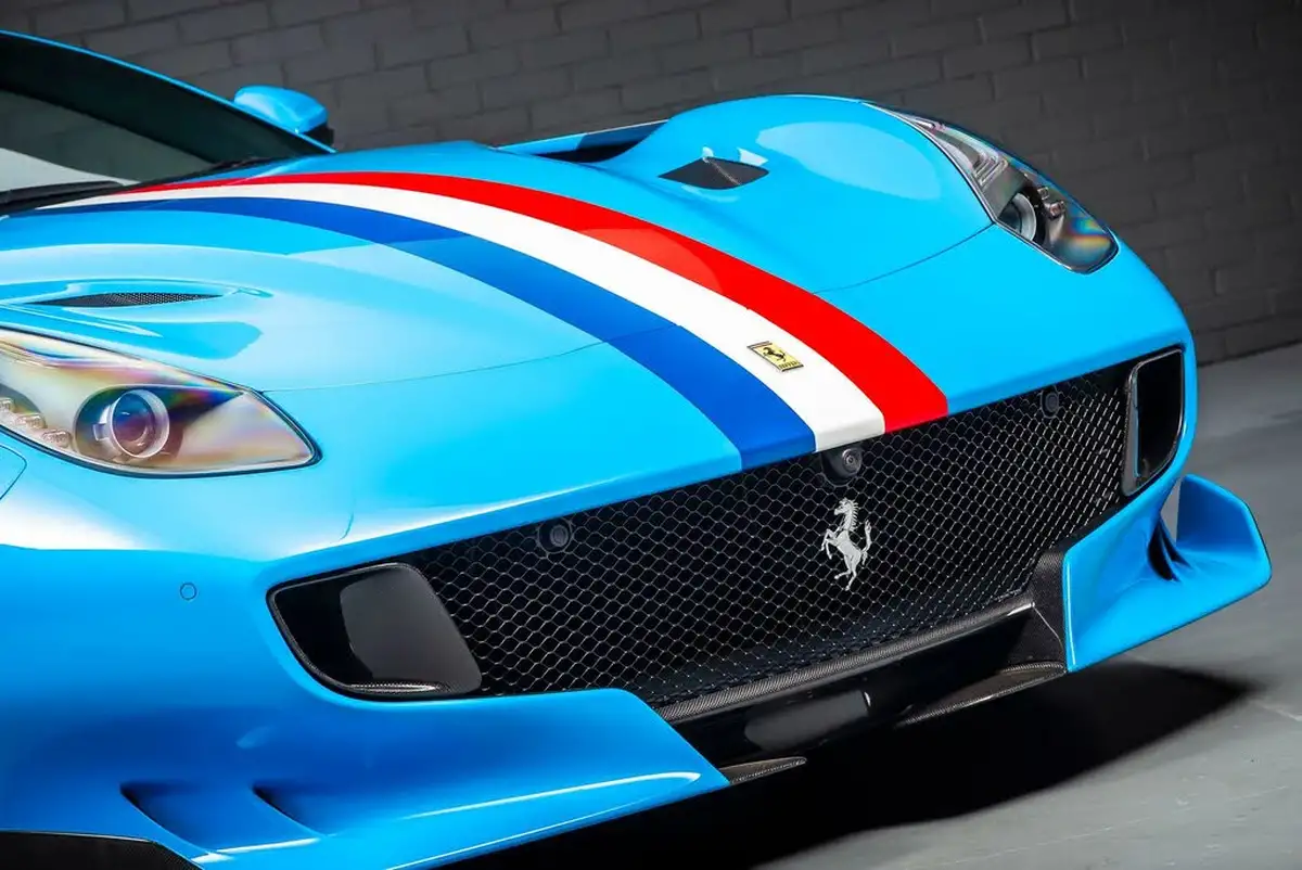 2017-ferrari-f12berlinetta-62-big-22