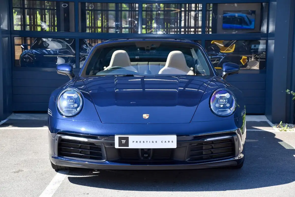 2021-porsche-911-30-targa-4s-big-46