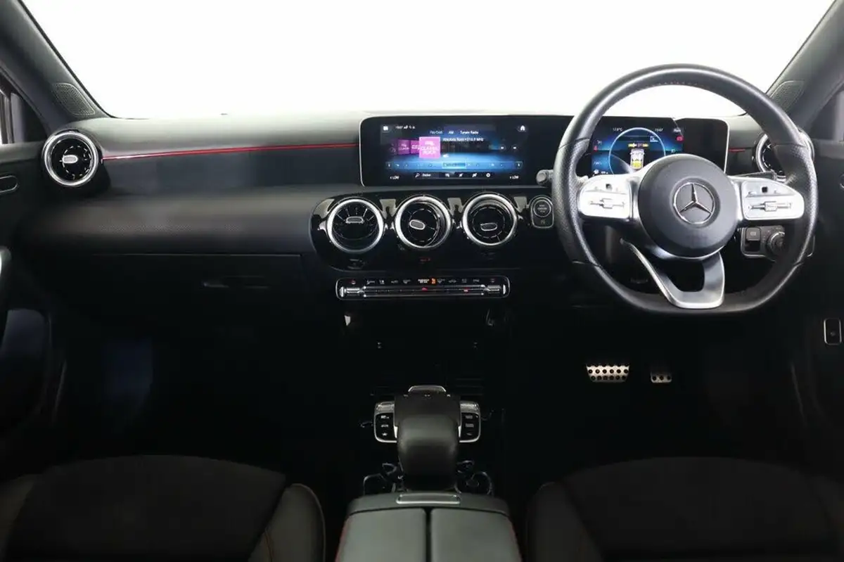 2020-mercedes-benz-a-class-15d-a180d-amg-line-executive-saloon-4d-7g-dct-big-12