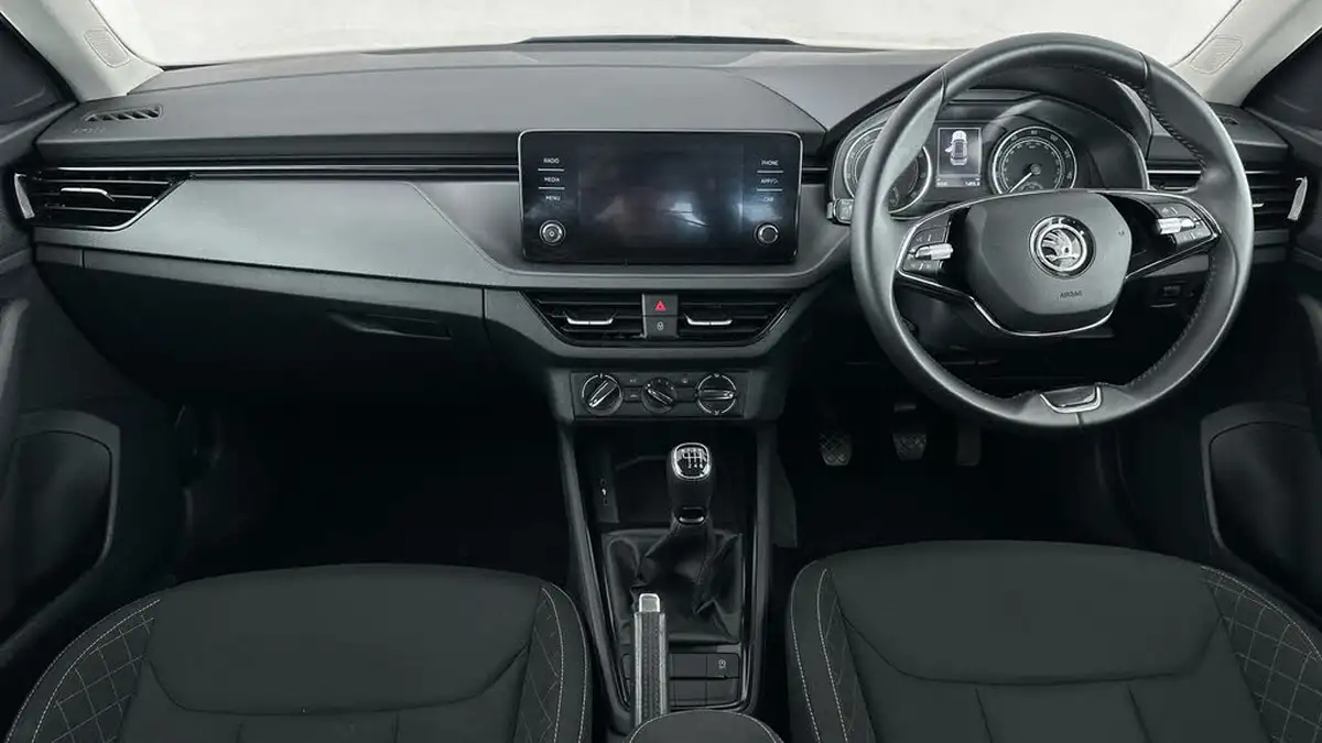 2021-skoda-kamiq-10-tsi-se-109ps-big-14