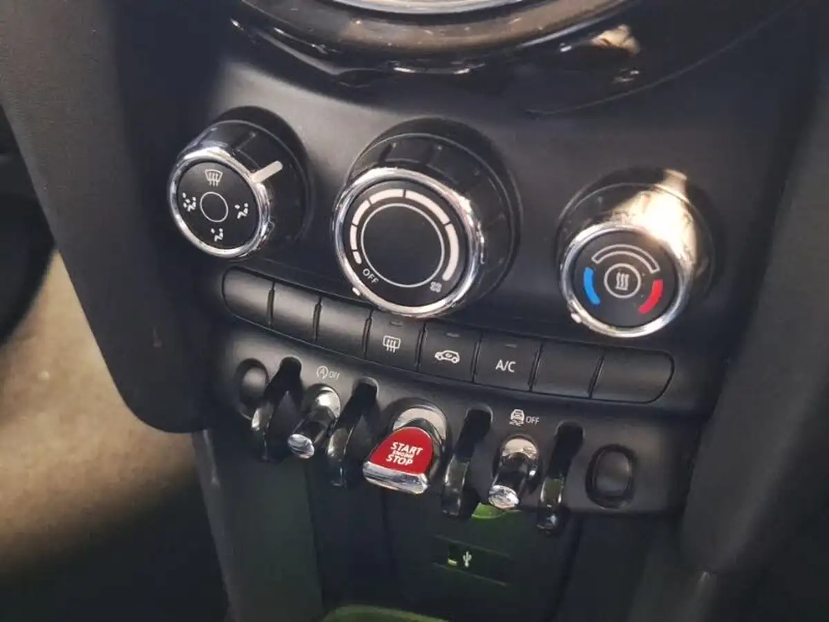 2020-mini-countryman-15-cooper-classic-auto-big-17