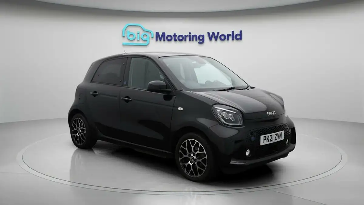 2021-smart-forfour-eq-exclusive-big-1