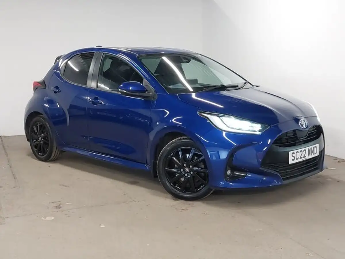 2022-toyota-yaris-15-vvt-i-design-big-0
