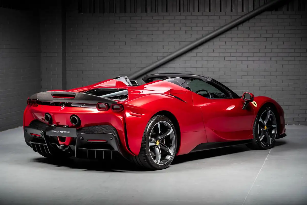 2023-ferrari-sf90-40t-v8-f1-dct-ss-4wd-big-4