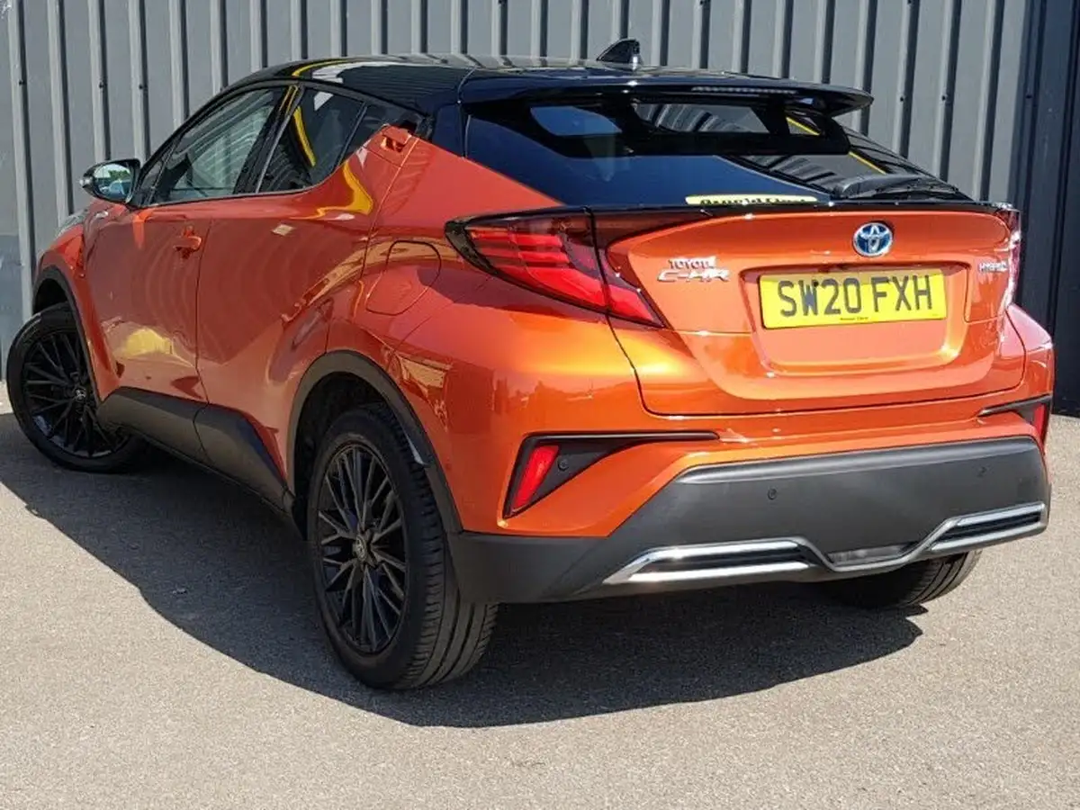 2020-toyota-c-hr-20-vvt-i-orange-edition-big-1