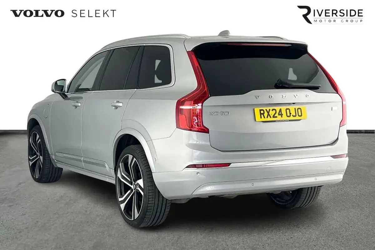 2024-volvo-xc90-20-t8-ultimate-dark-big-2