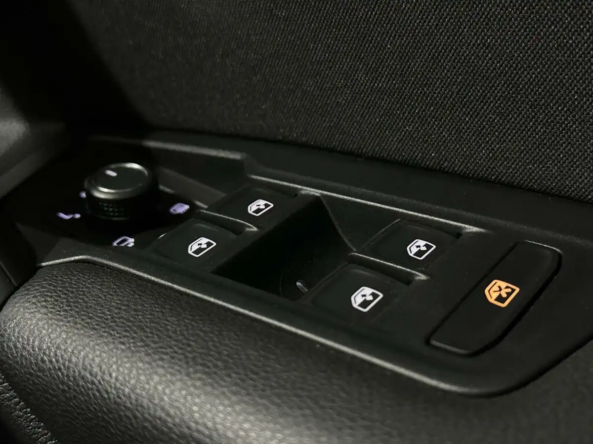 2018-volkswagen-tiguan-20tdi-sel-150ps-ss-dsg-big-17