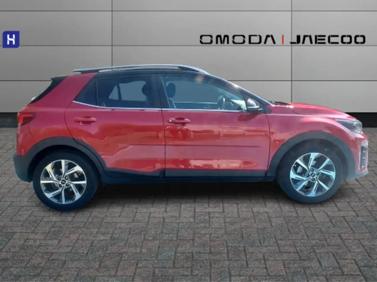 2022-kia-stonic-10-t-gdi-gt-line-s-dct-big-8