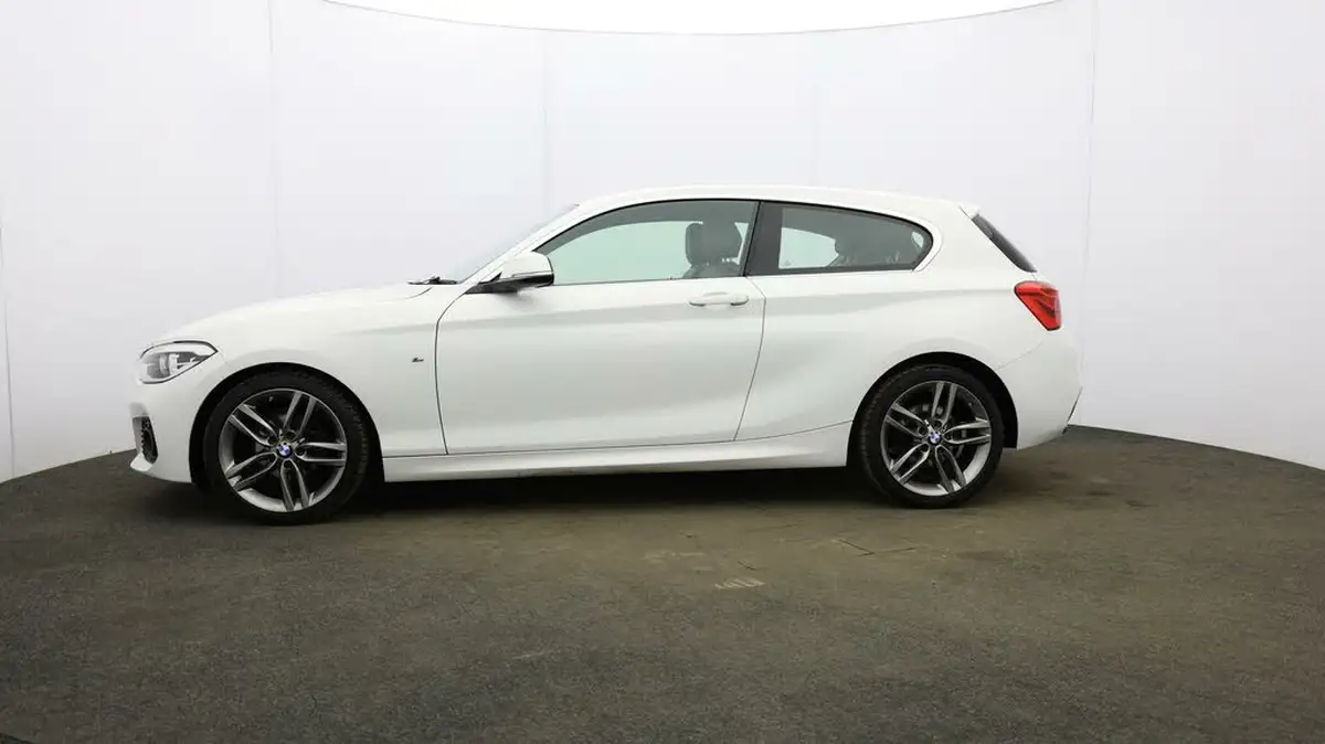 2018-bmw-1-series-15-118i-m-sport-3d-big-66