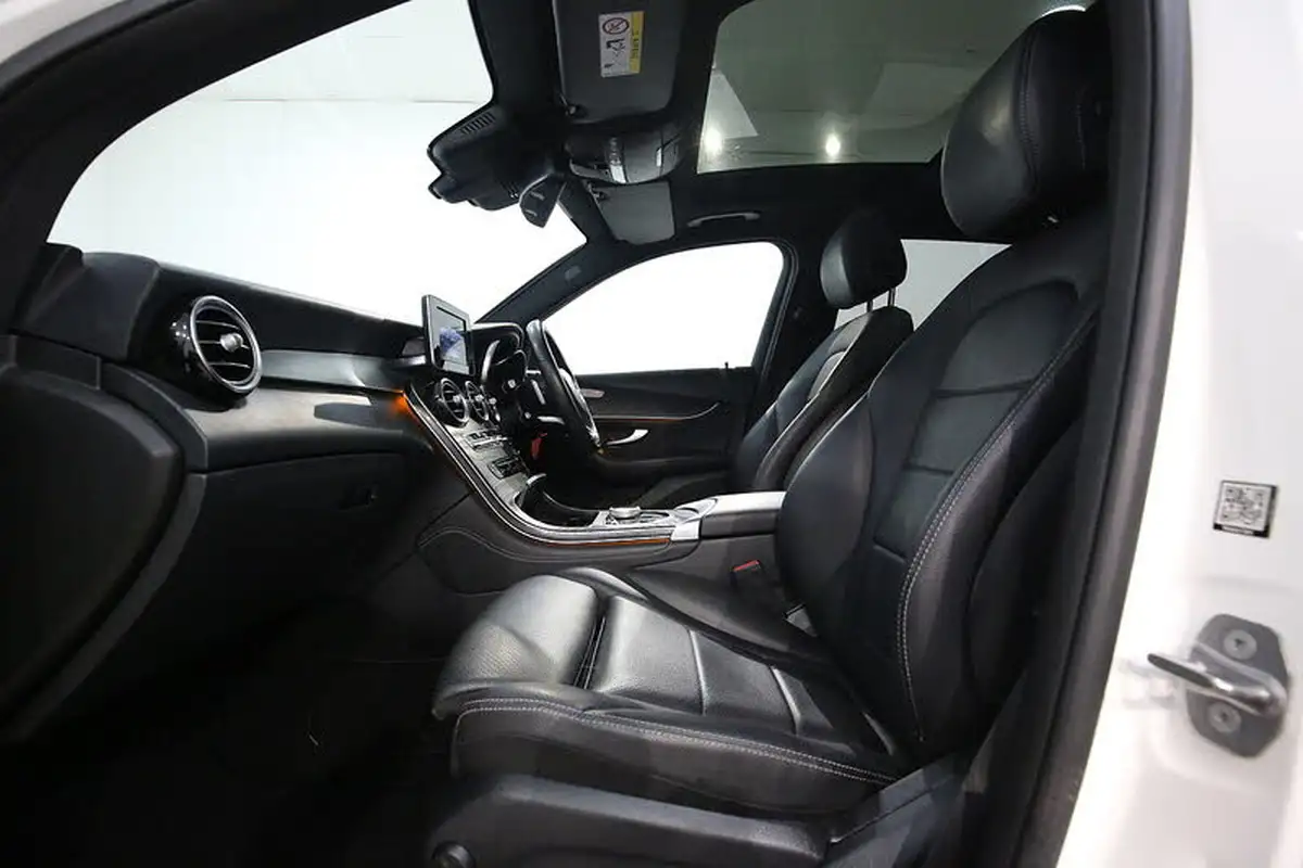 2019-mercedes-benz-glc-class-20-glc250-amg-night-edition-ss-big-25