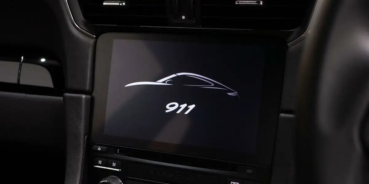 2018-porsche-911-30-carrera-t-big-39