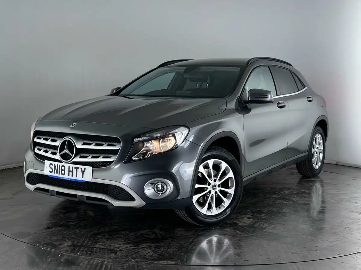 2018-mercedes-benz-gla-class-16-gla-200-se-154bhp-big-42