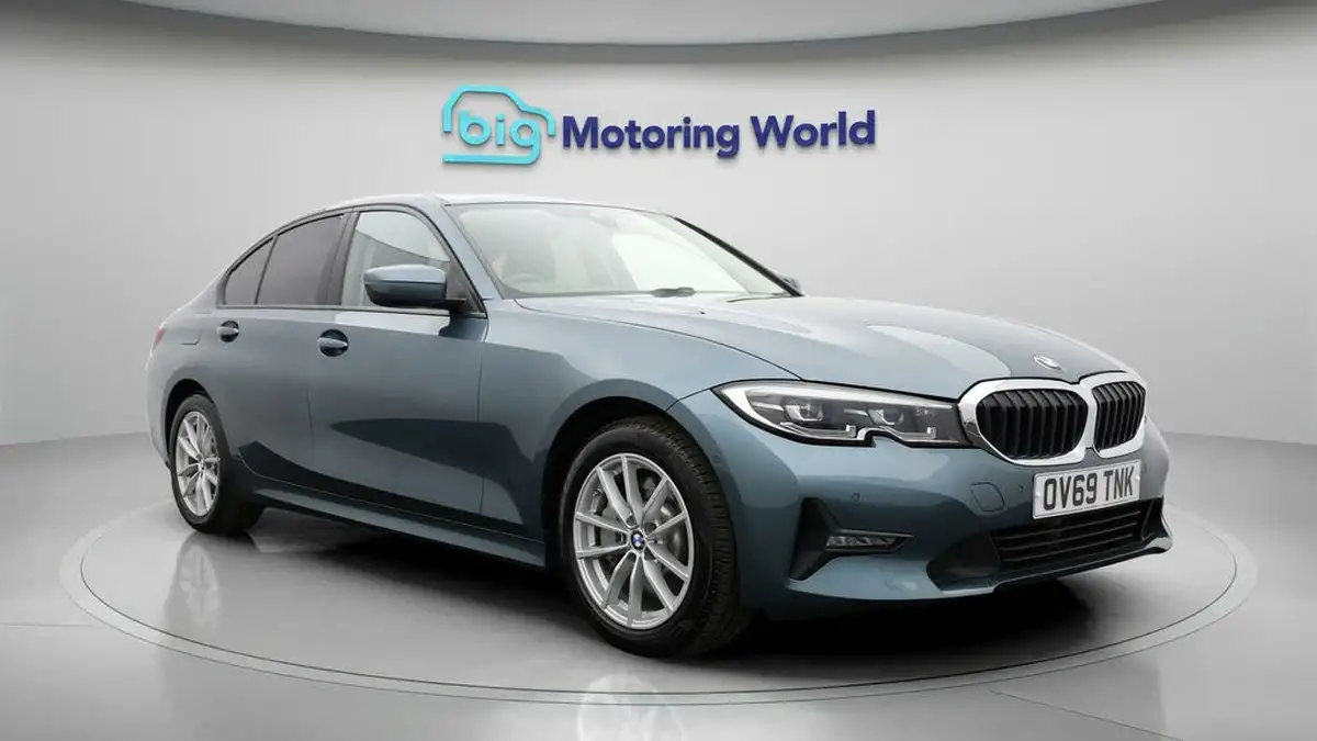 2019-bmw-3-series-20-330e-se-pro-big-0