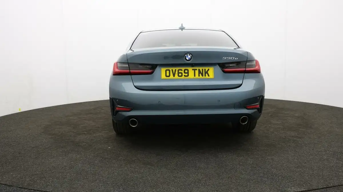2019-bmw-3-series-20-330e-se-pro-big-45
